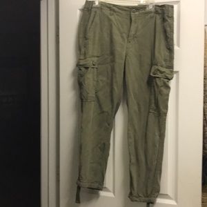 Army green tomgirl pants